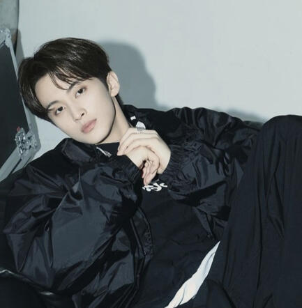 Come closer, play with my chaos,